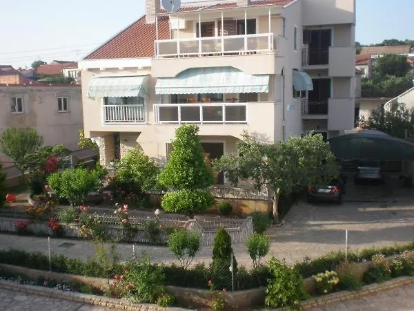 Apartment Pakoštane