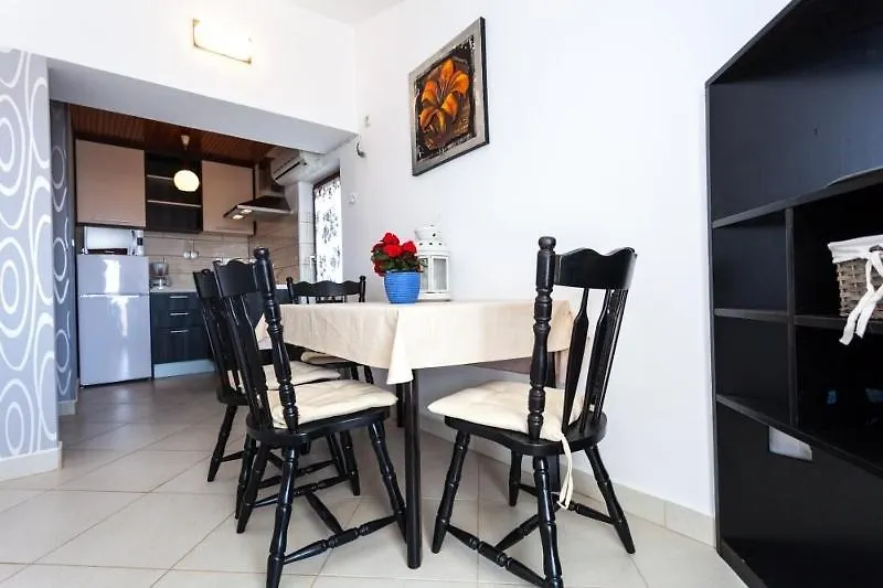 Apartment Pakoštane